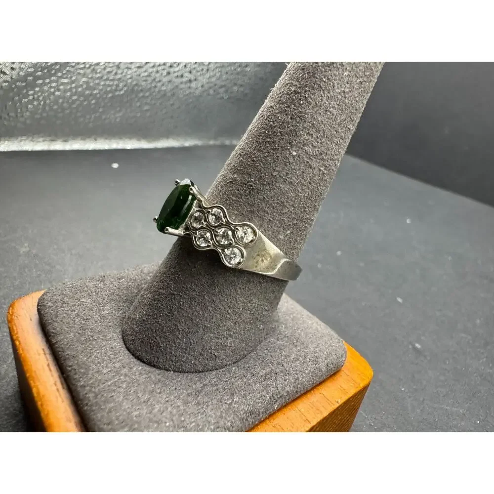 Vtg 925 Sterling Silver Green Tourmaline CZ Ring Oval Solitaire Wave Band Sz 10